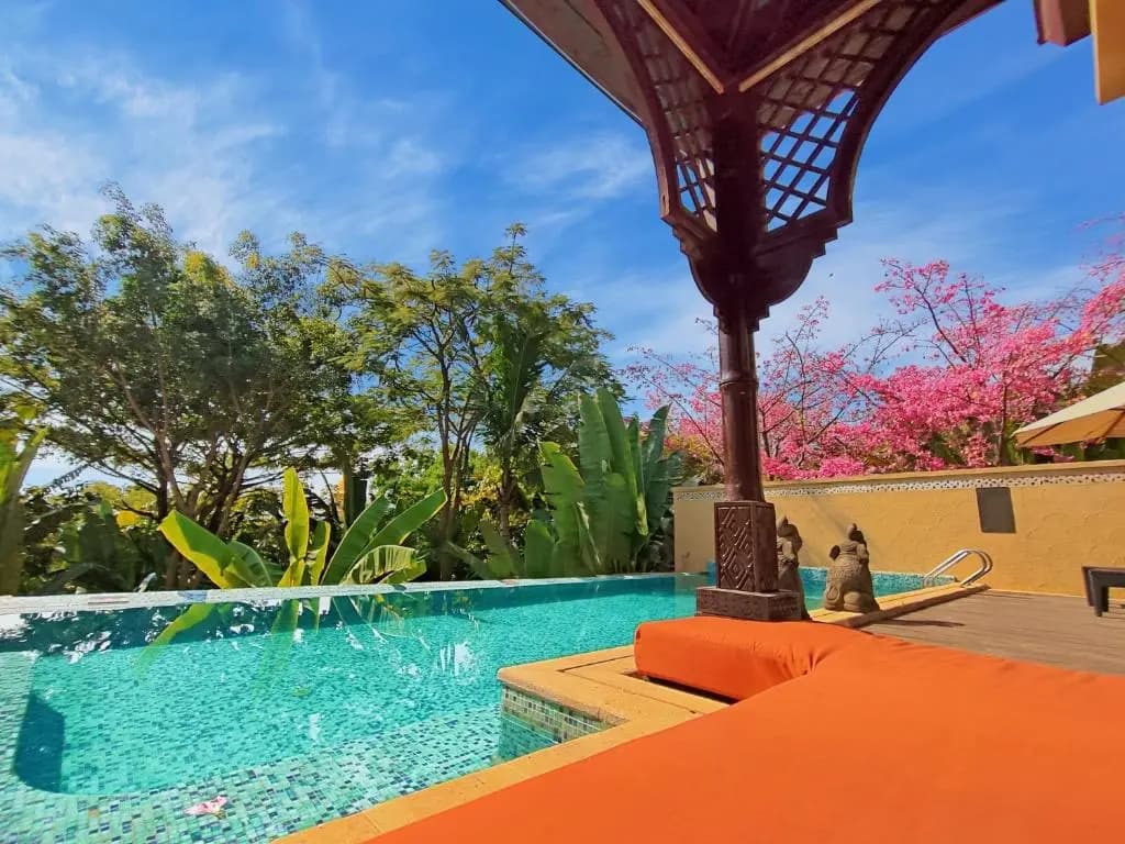 Double Villa full double bed