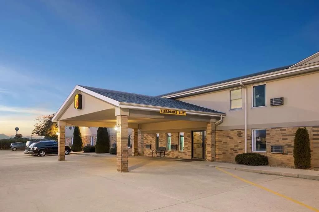 Hotel photo 1