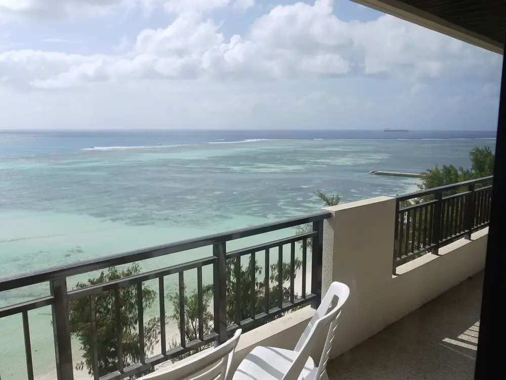 3 Bedrooms Suite with ocean view