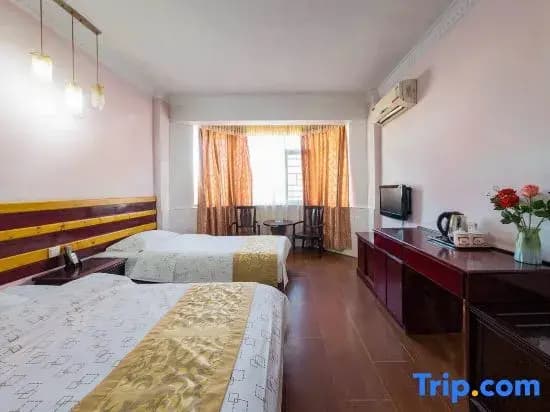 Economy Double room twin beds