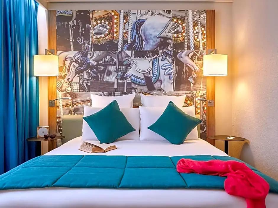 Double Junior Suite full double bed