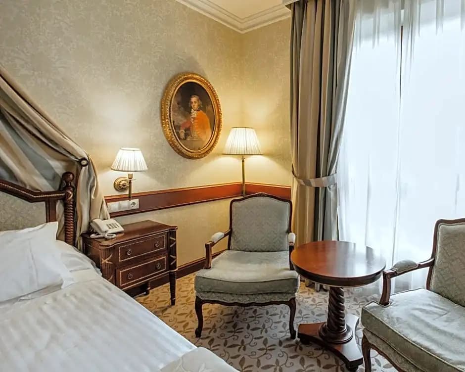 Standard Double room twin beds