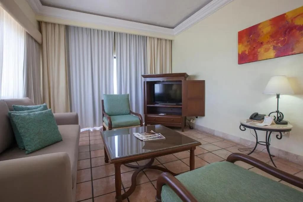 Deluxe Suite with sea view