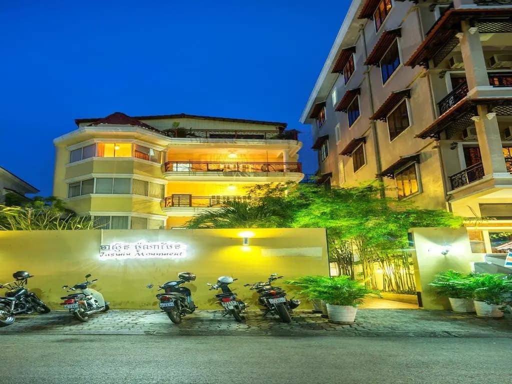 Hotel photo 1