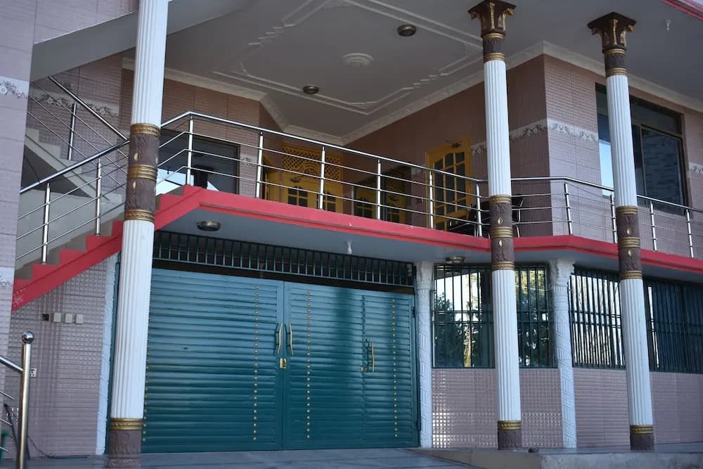 Hotel photo 1