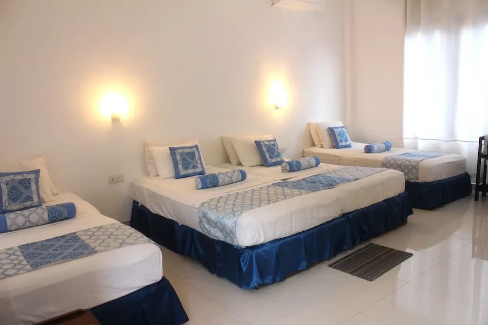 Deluxe Family room