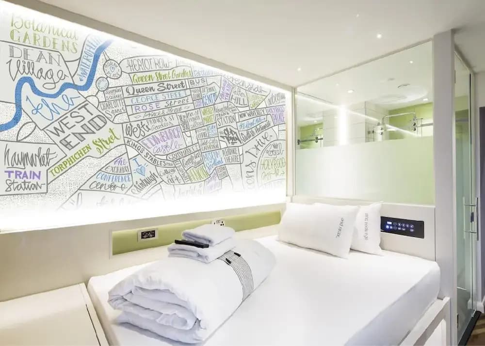 Standard Double room full double bed