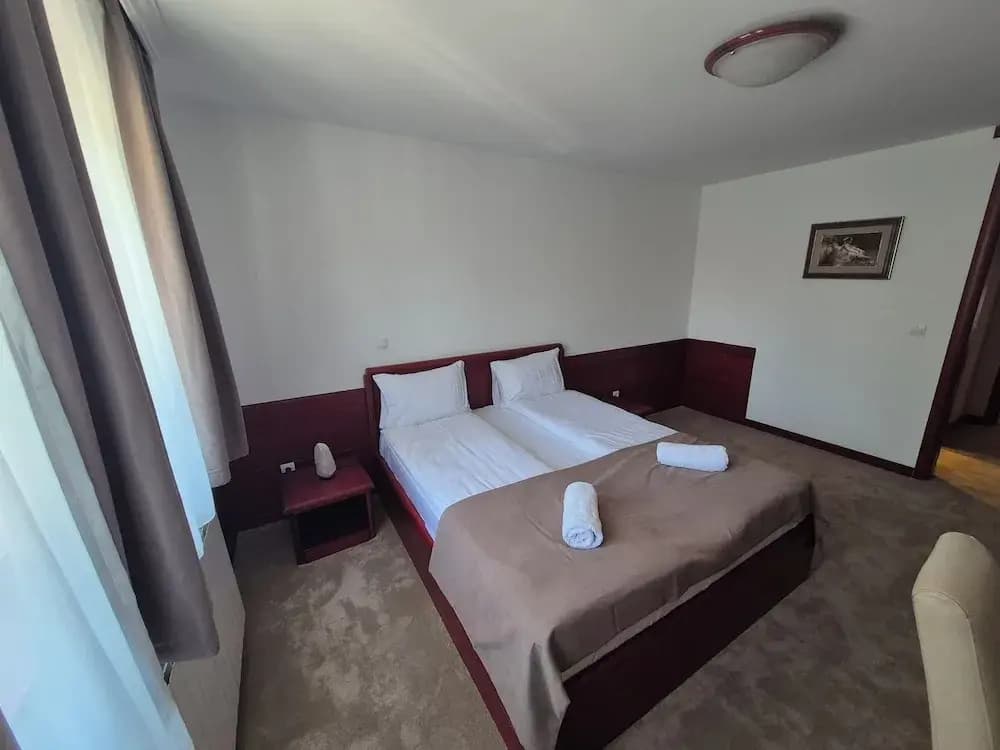 Comfort Double room with mountain view full double bed