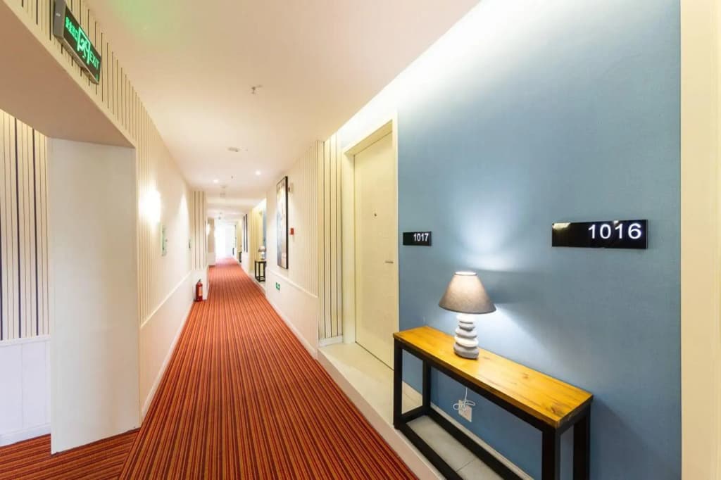 Hotel photo 8
