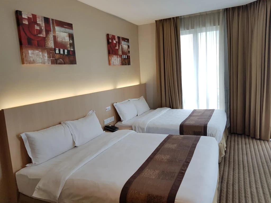 Deluxe Quadruple room