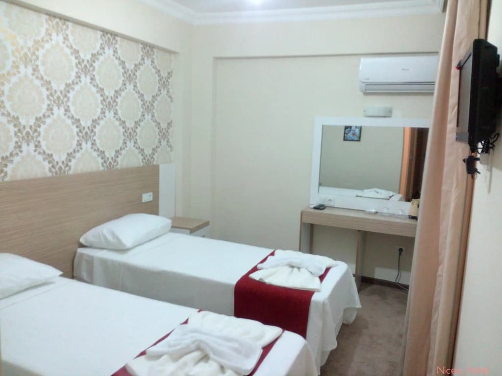 Economy Double room twin beds