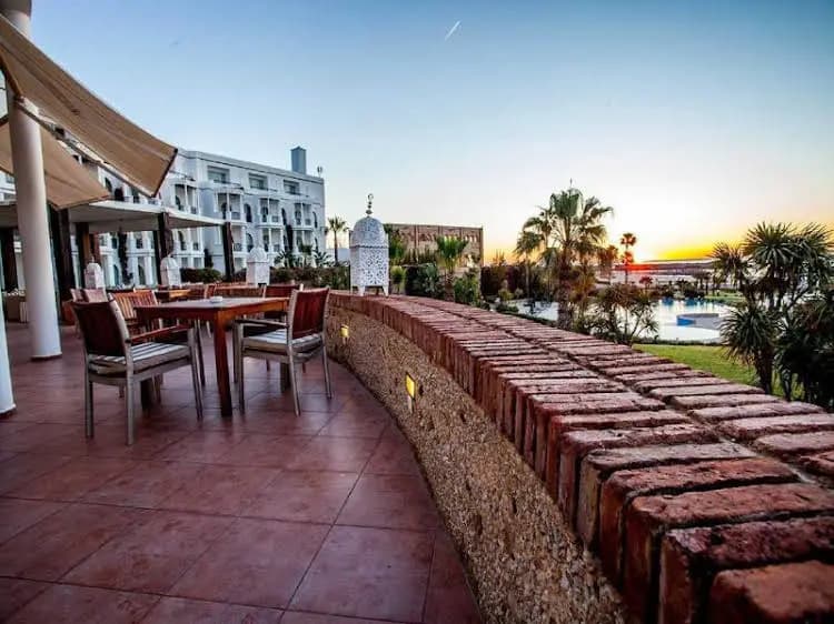 Hotel photo 13
