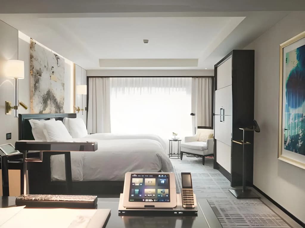 Hotel photo 12