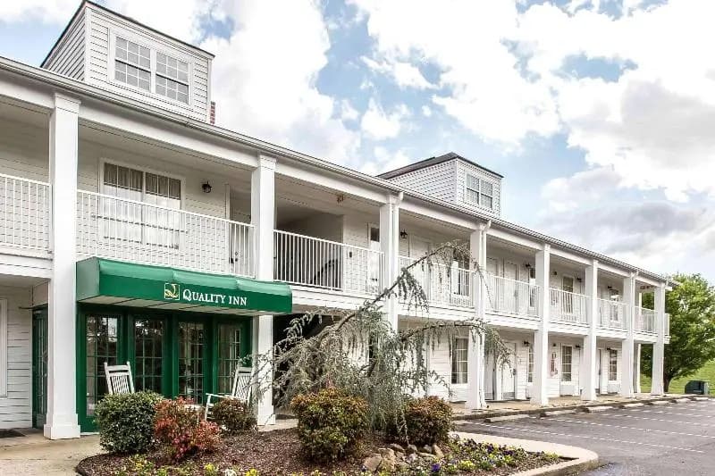 Hotel photo 1