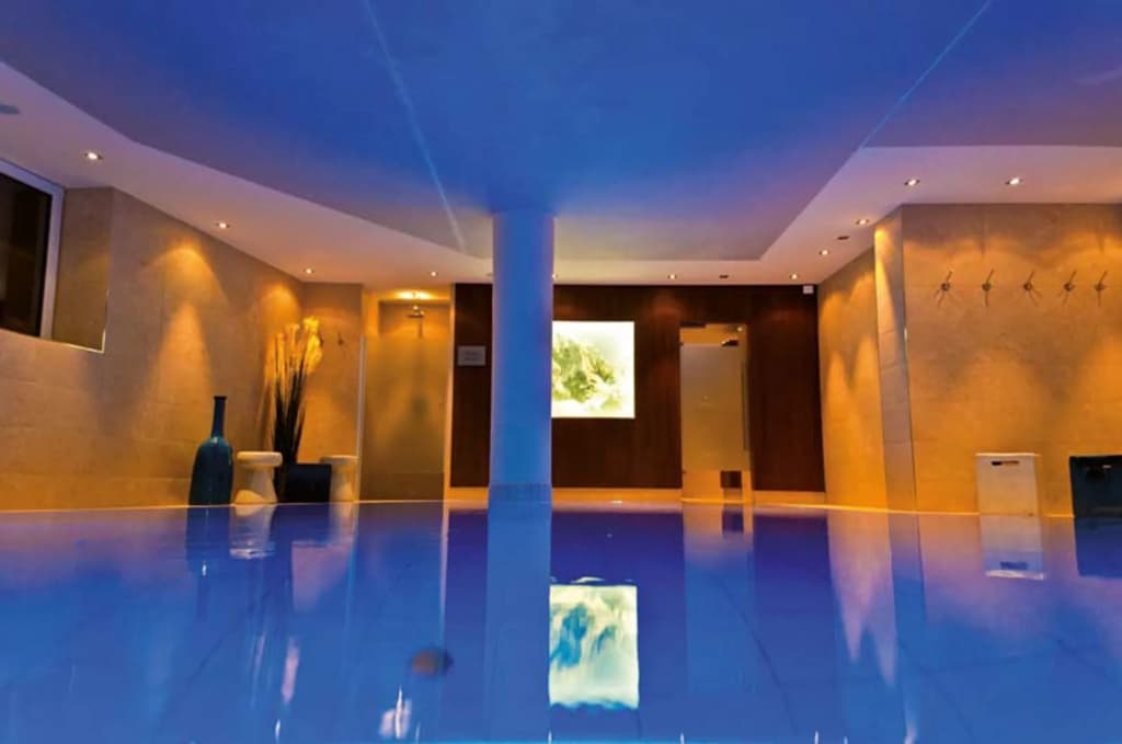 Hotel photo 12