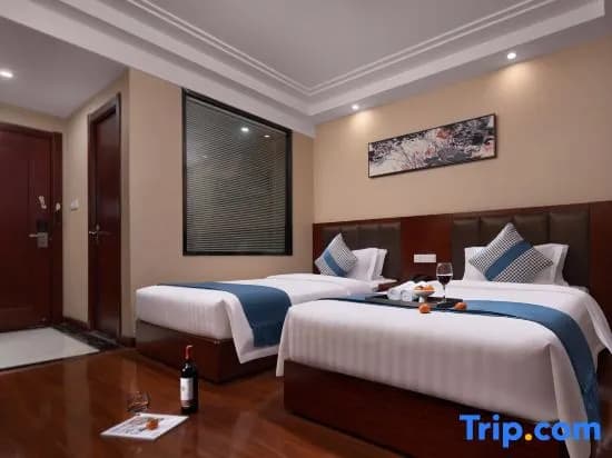 Premier room