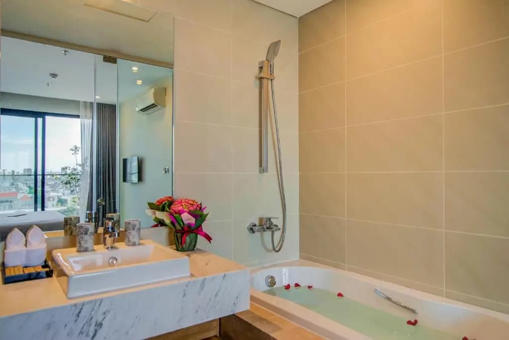 2 Bedrooms Apartment