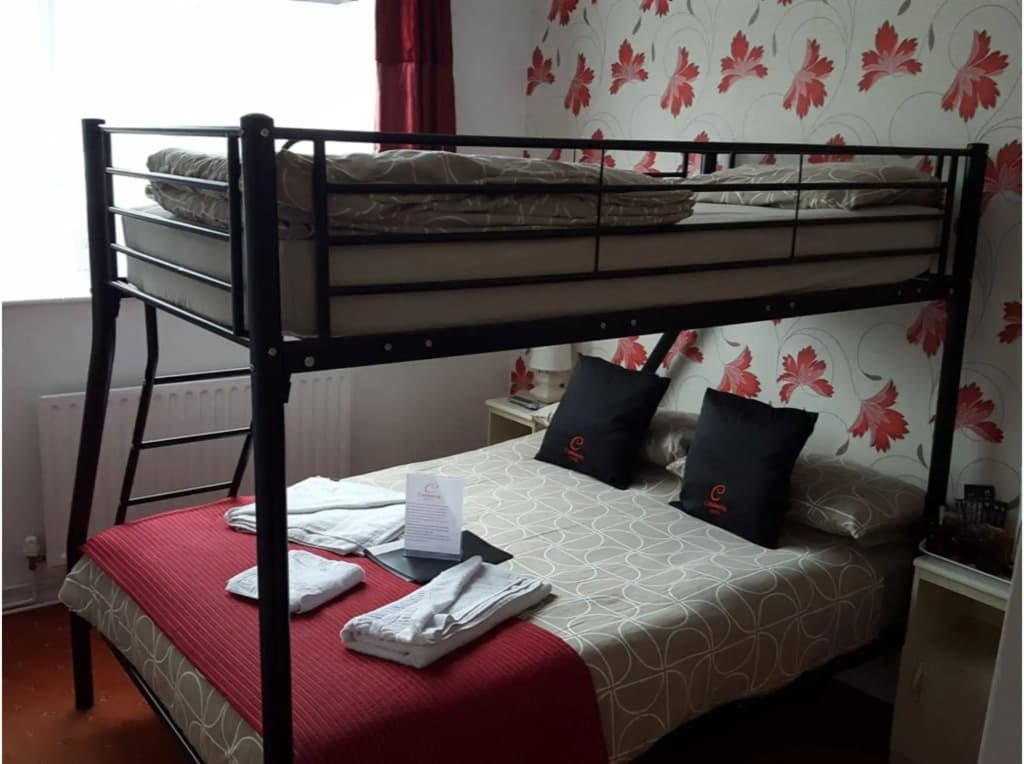 Hotel photo 1