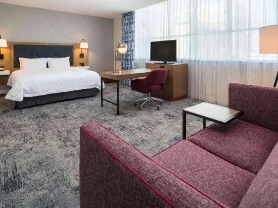 Accessible Double Studio full double bed