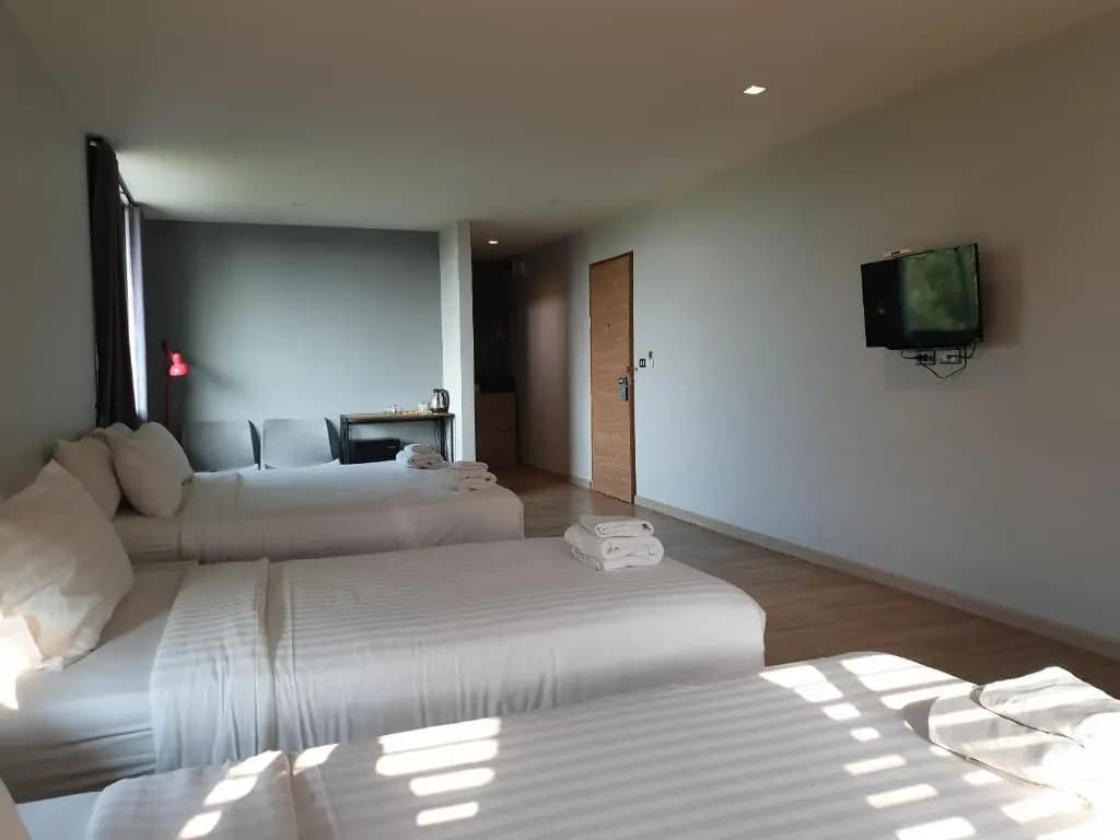 Deluxe Suite