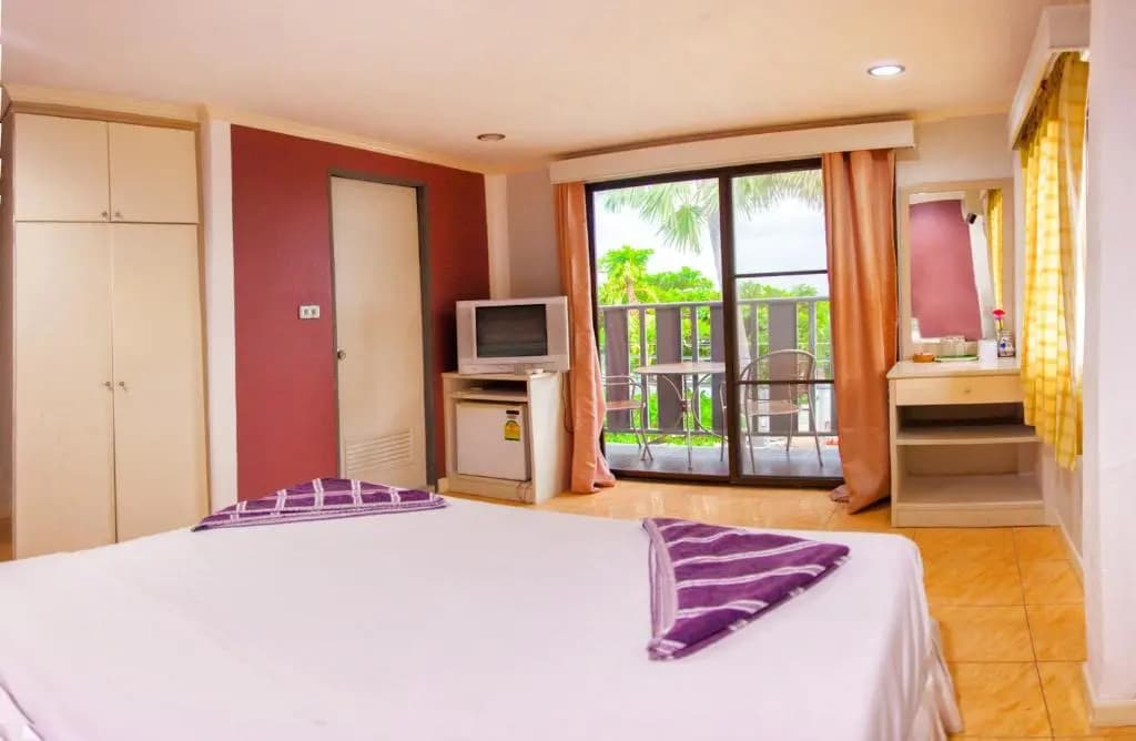 Hotel photo 2