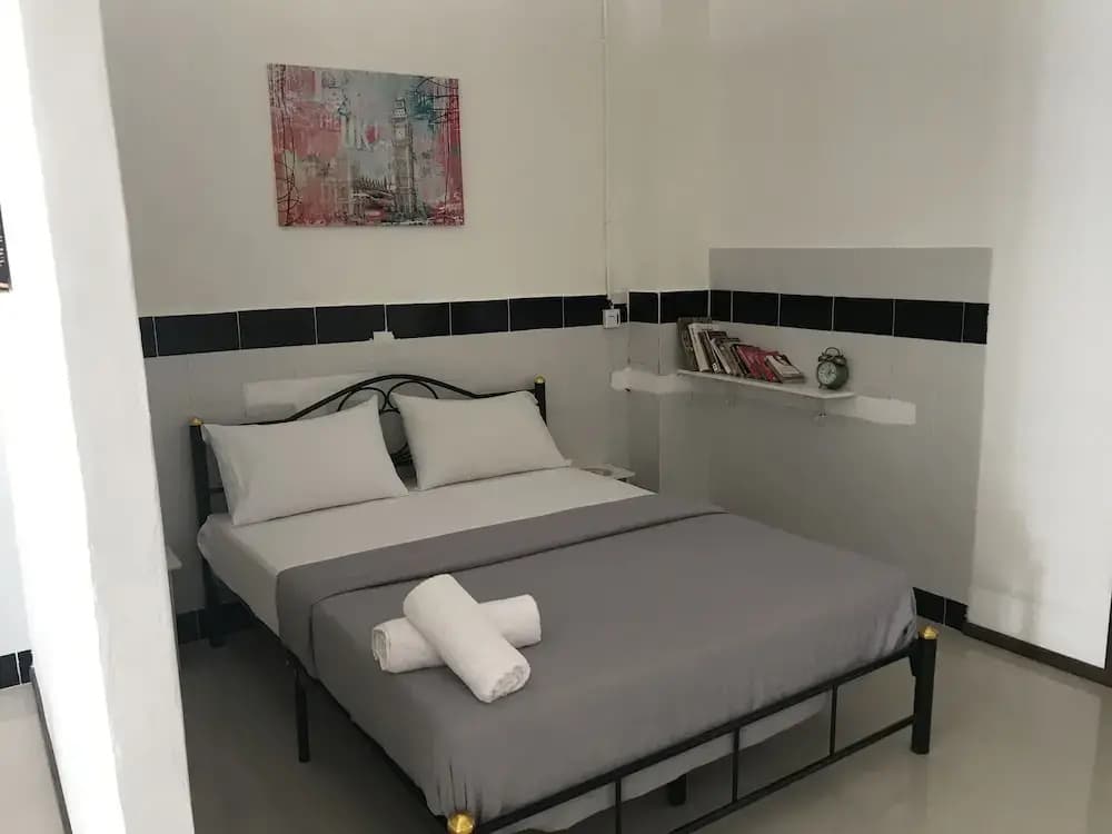 Standard Apartment