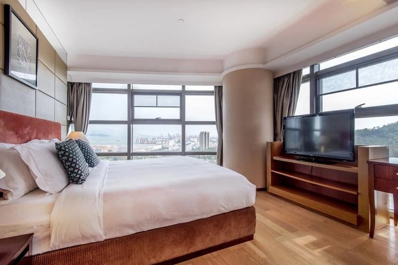 Standard room with balcony