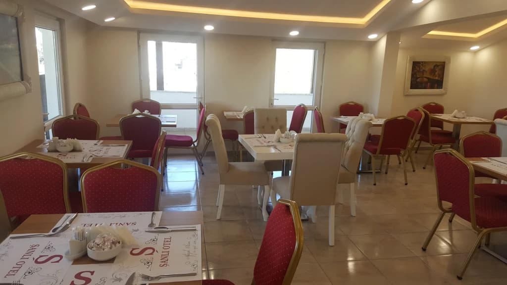 Hotel photo 11
