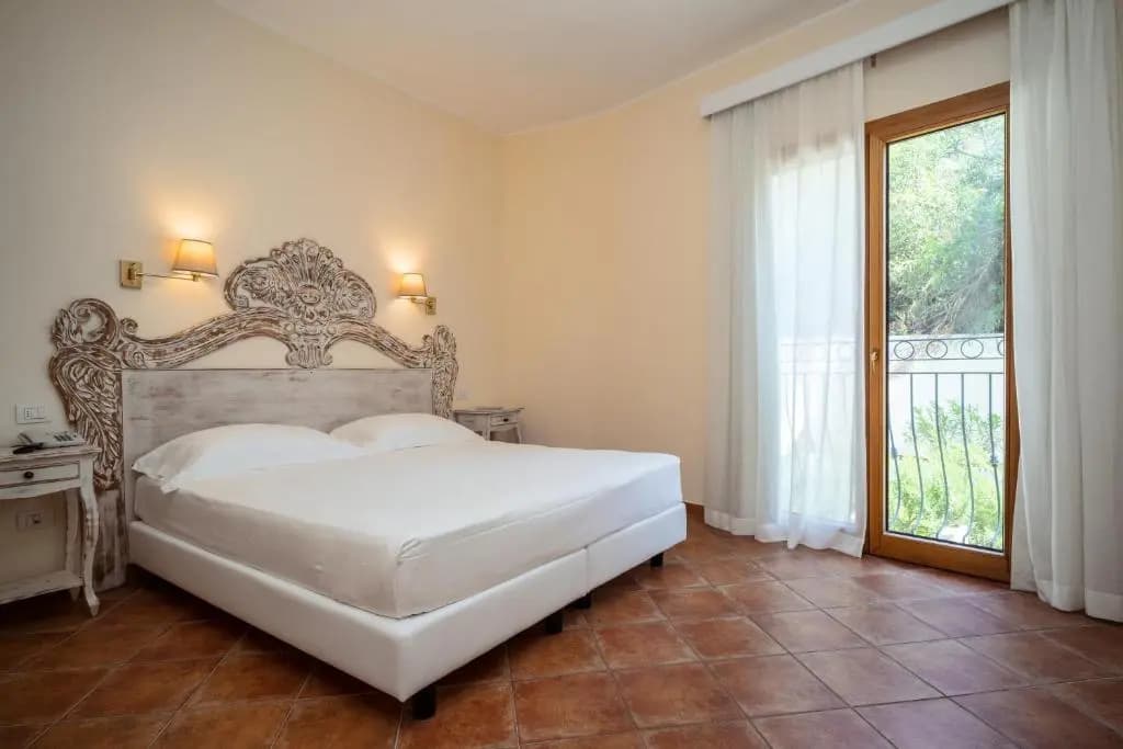 Standard Double room full double bed