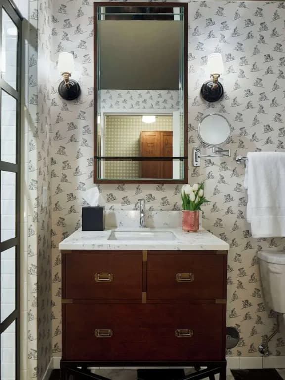 Quadruple Suite