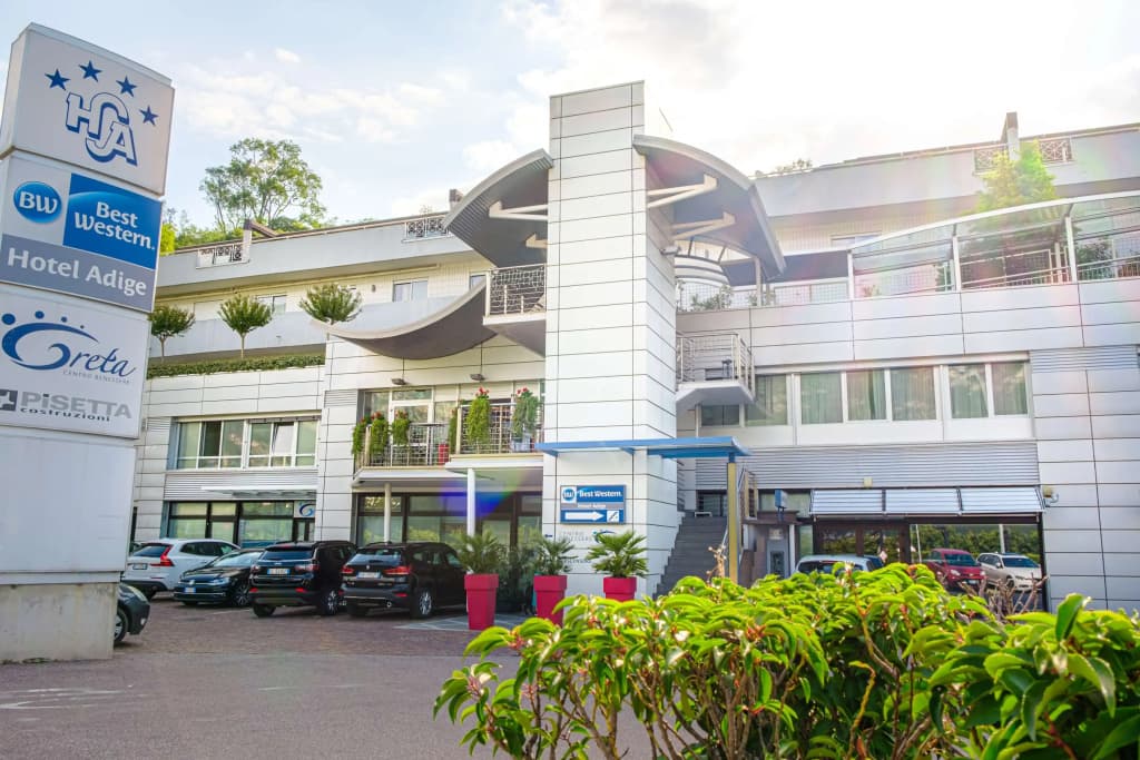 Hotel photo 1