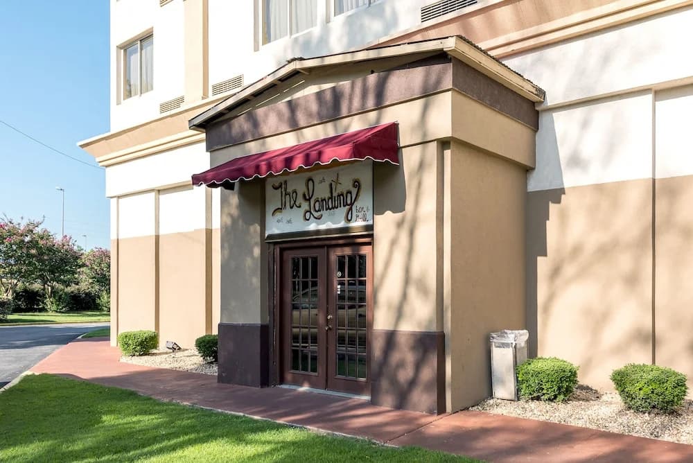 Hotel photo 30