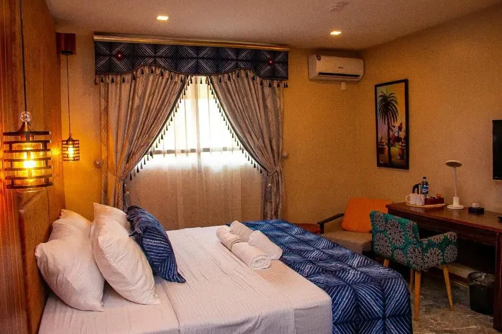 Hotel photo 12