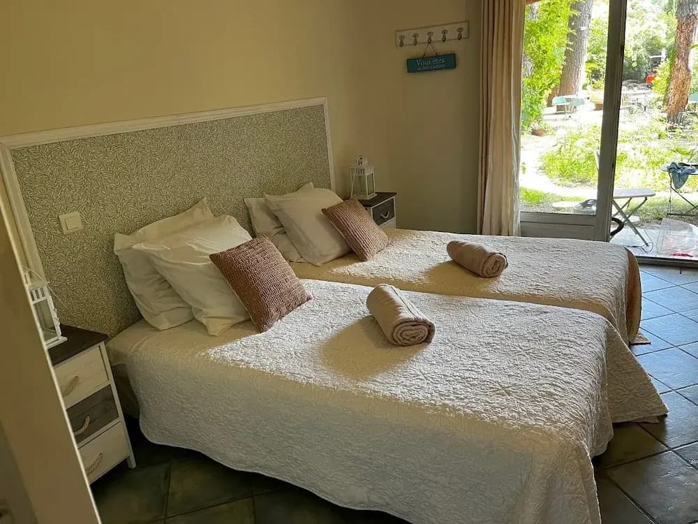 Standard Double room full double bed
