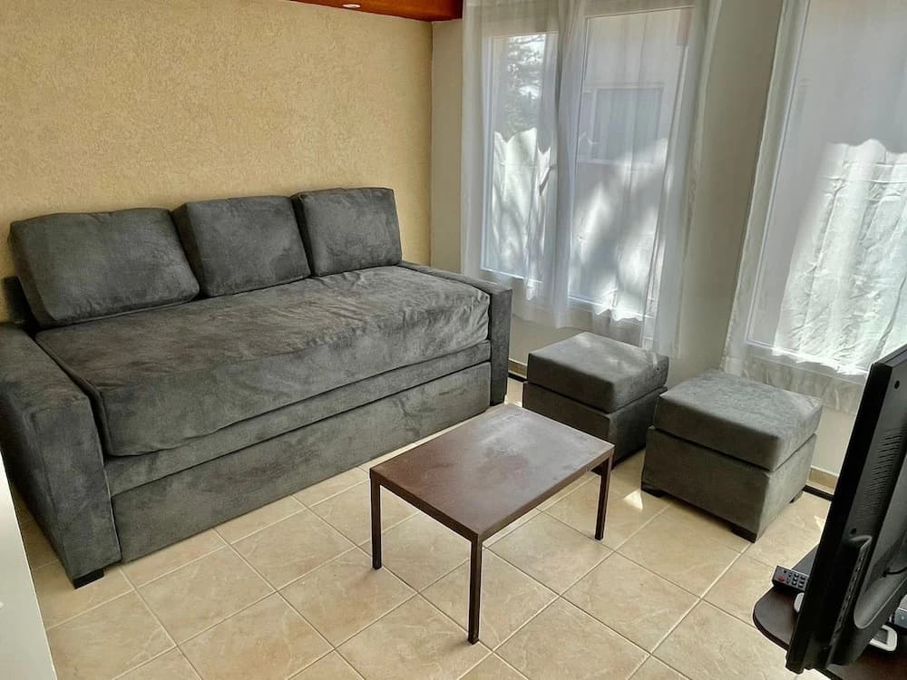 1 Bedroom Comfort Duplex room with partial ocean view