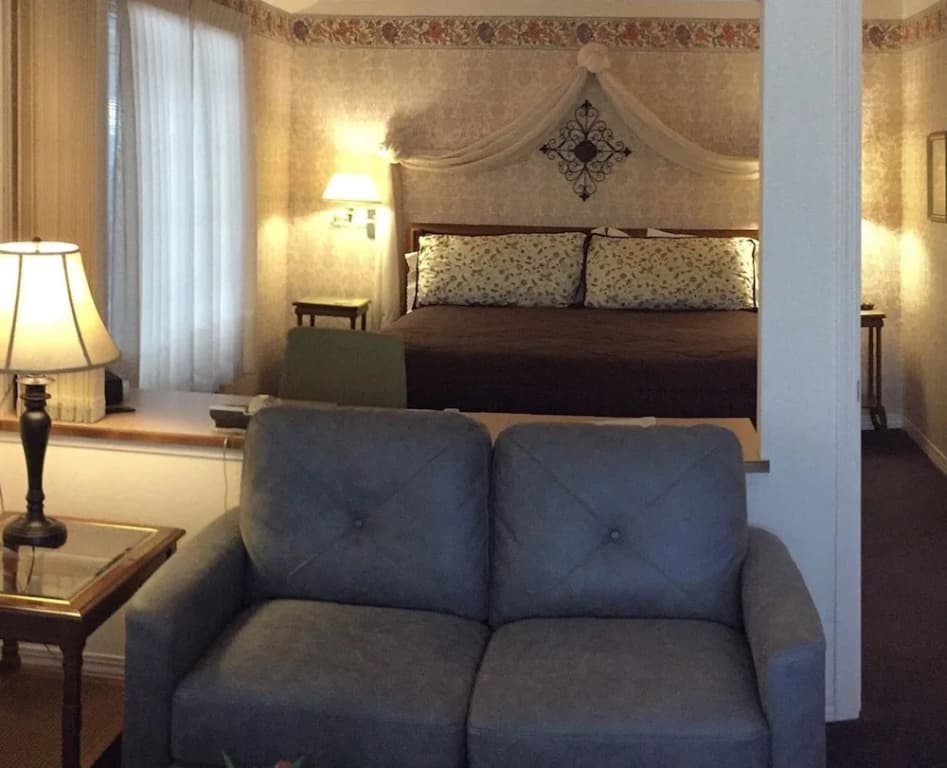 Hotel photo 1