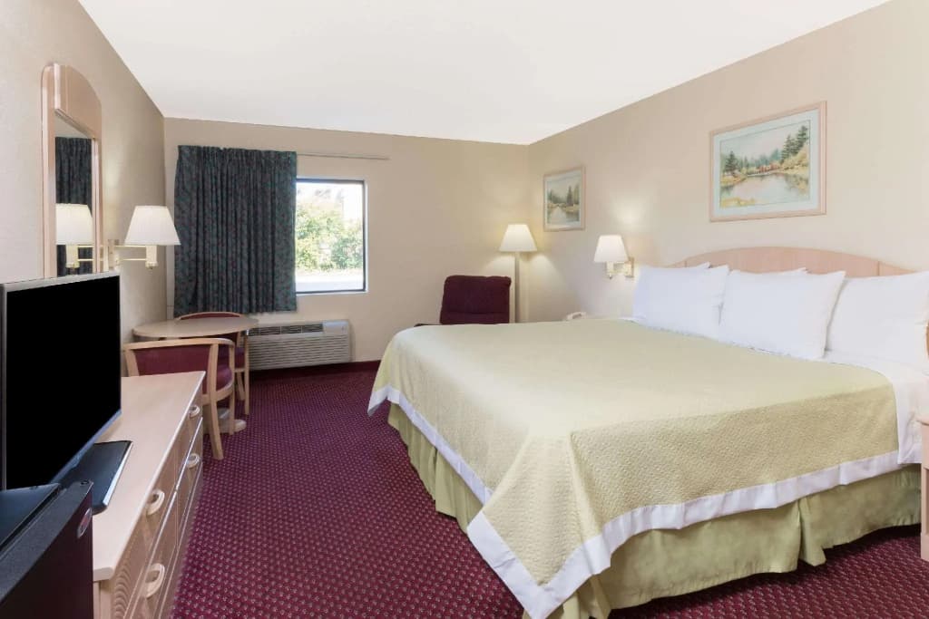 Standard Double room full double bed