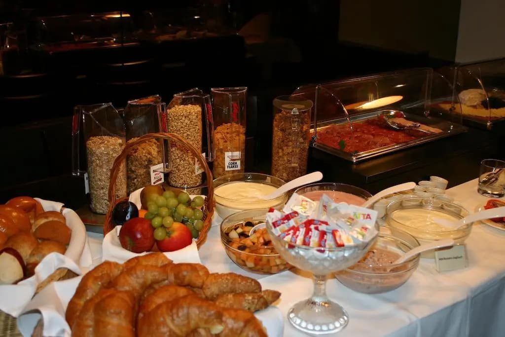 Hotel photo 11