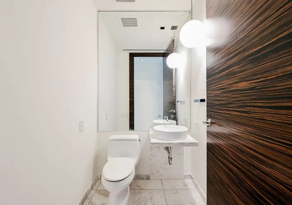 2 Bedrooms Standard Penthouse room with balcony