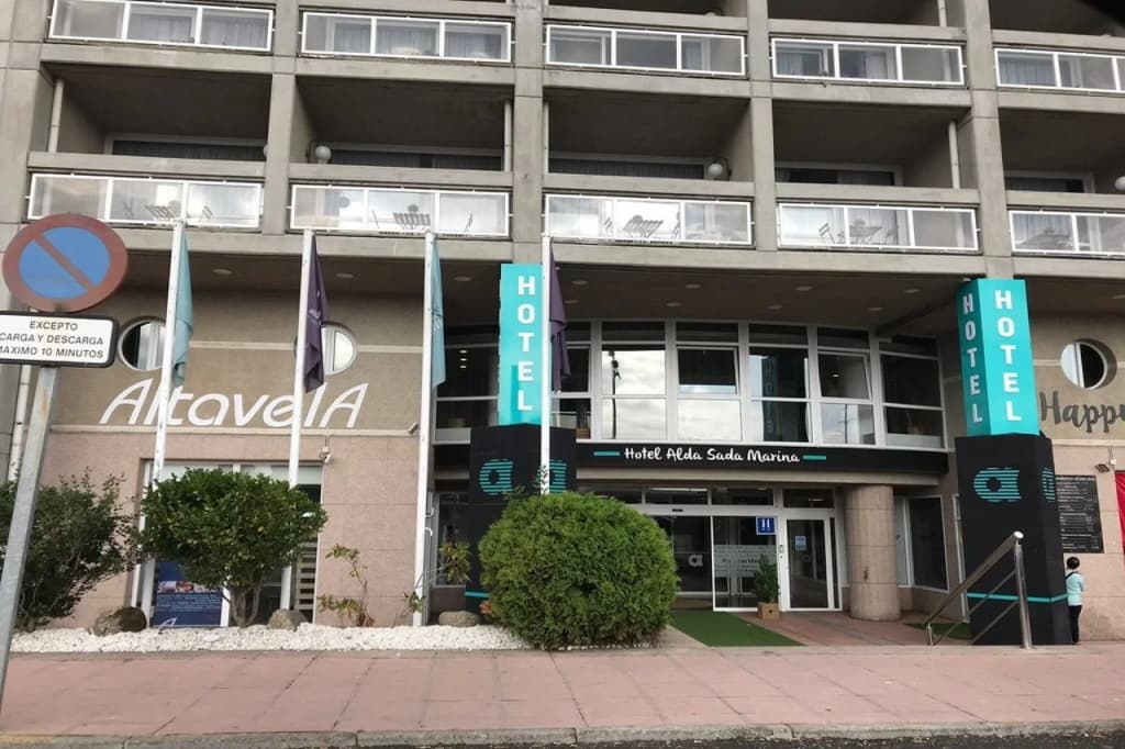 Hotel photo 1