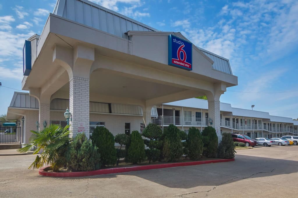 Hotel photo 1