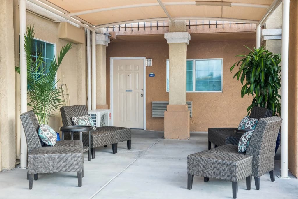 Hotel photo 12