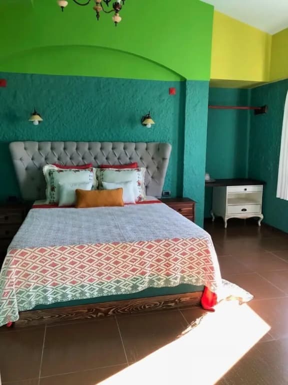 Luxury Double room with garden view full double bed