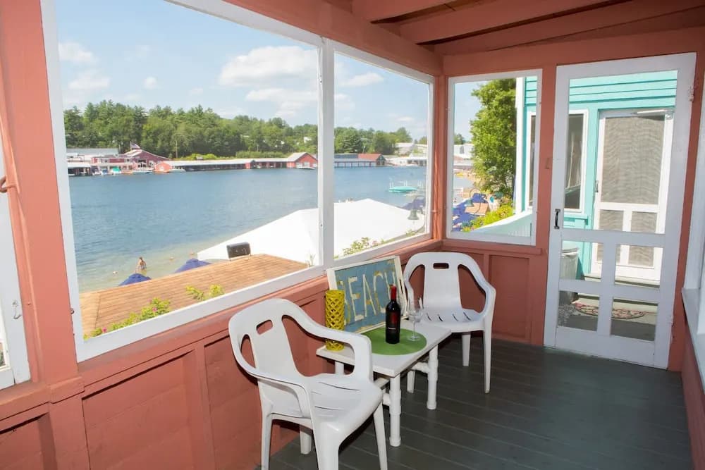2 Bedrooms Quadruple Cottage