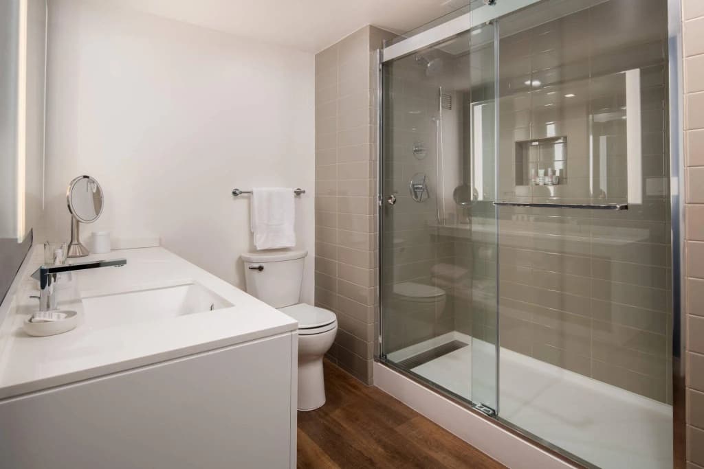 2 Bedrooms Suite