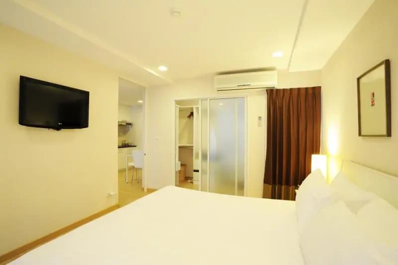 Standard Double room with balcony full double bed