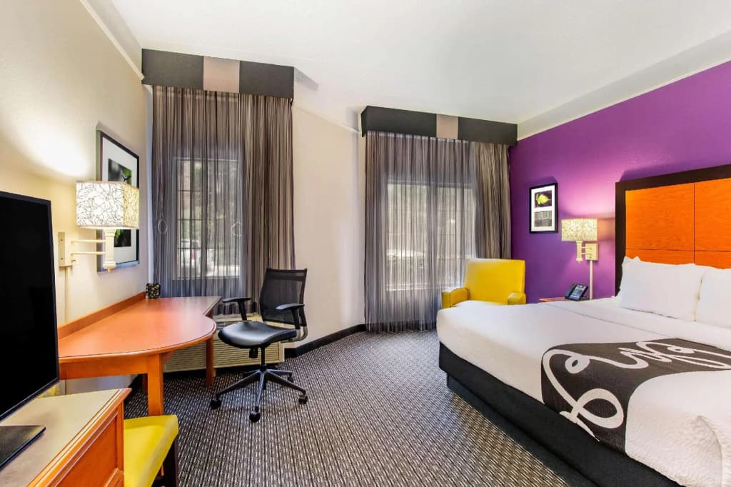Standard Double room full double bed