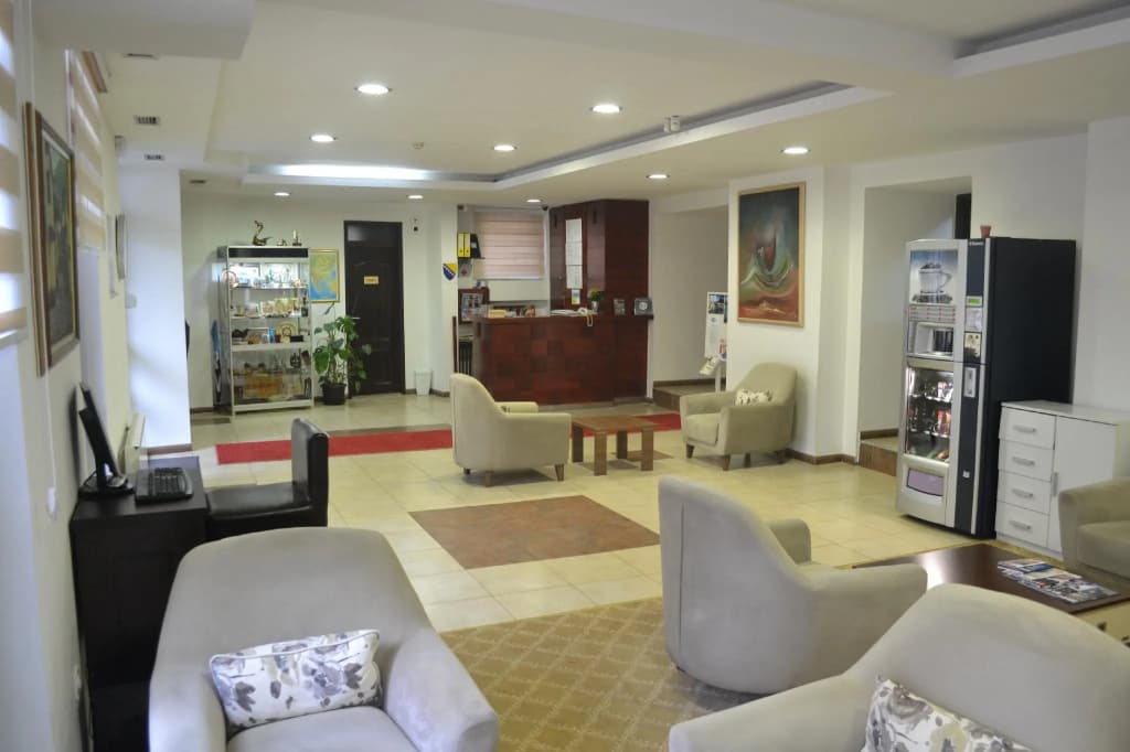 Hotel photo 2