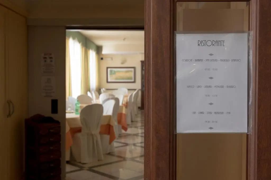 Hotel photo 8