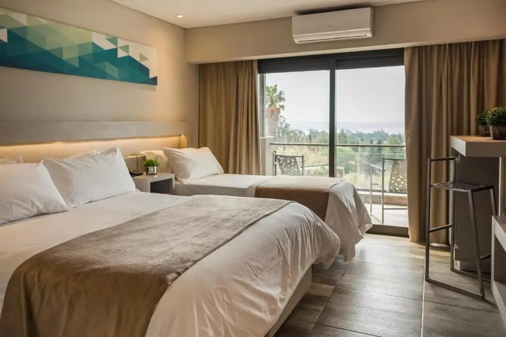Standard Double room with balcony full double bed